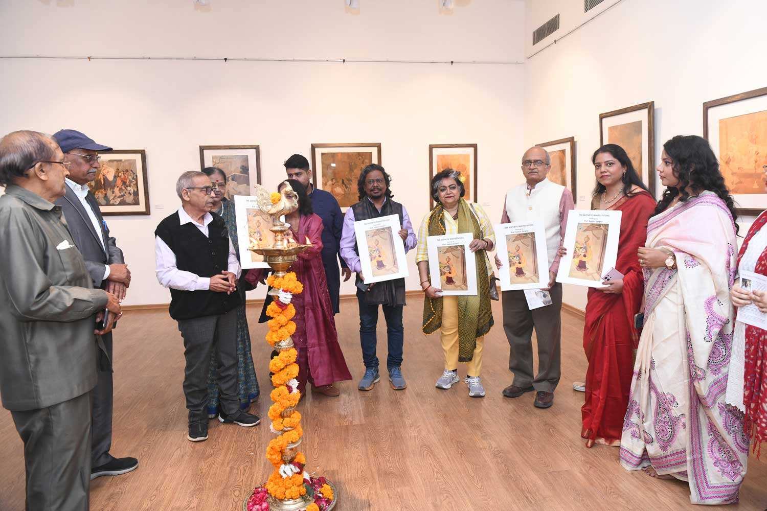 Prof. Sukhvir Sanghal's art exhibition museum on the wheels