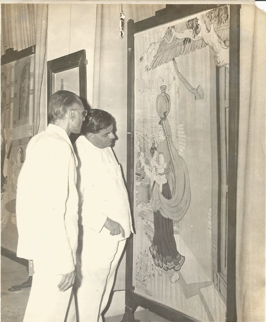 Dr. Gopal Tripathi, then Vice-Chancellor of Lucknow University, viewing the tapestry 'Going to the Well' with Prof. Sukhvir Sanghal during the artist's solo exhibition at the State Lalit Kala Akademi, Uttar Pradesh, May 1972.